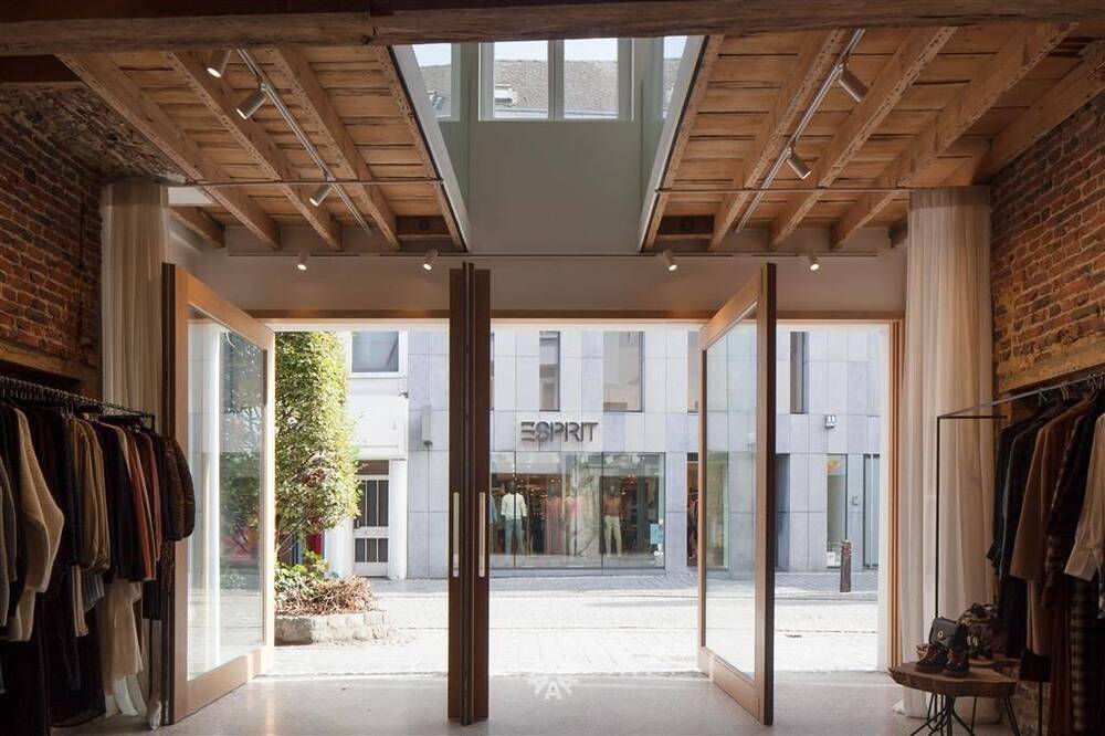 Handelszaak te koop in Oudenaarde 9700 540000.00€ 1 slaapkamers 197.00m² - Zoekertje 409167