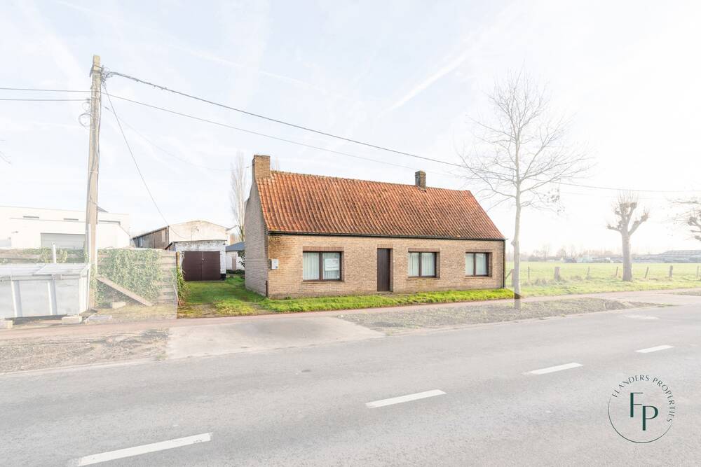 Huis te  koop in Knesselare 9910 229000.00€ 3 slaapkamers 194.00m² - Zoekertje 410117