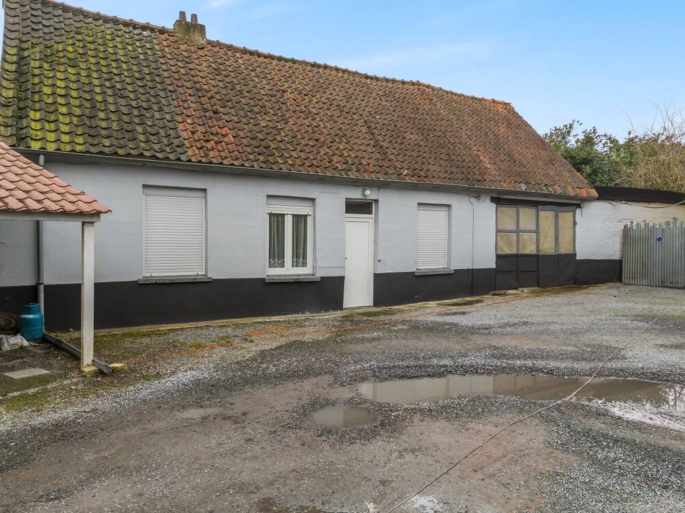 Huis te  koop in Zwijnaarde 9052 110000.00€ 3 slaapkamers 89.00m² - Zoekertje 409985