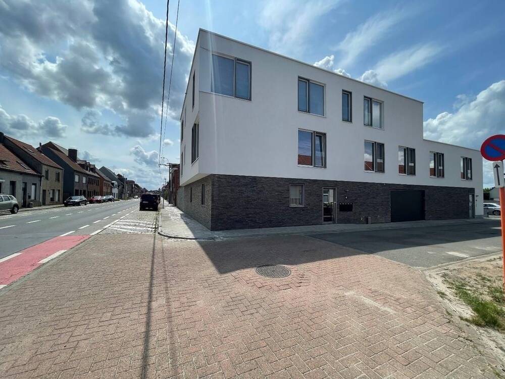 Parking te in Maldegem 9990 6000.00€ slaapkamers m² - Zoekertje 411886