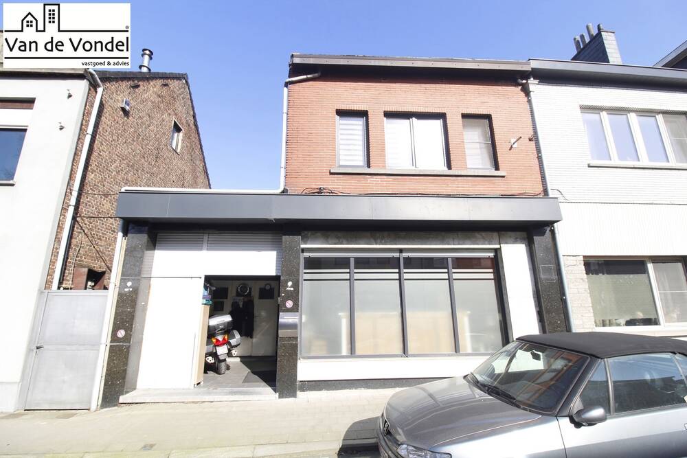 Huis te koop in Erembodegem 9320 313000.00€ 3 slaapkamers 225.00m² - Zoekertje 468973