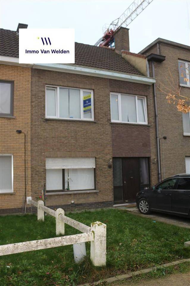Huis te koop in Wondelgem 9032 299000.00€ 3 slaapkamers m² - Zoekertje 414022