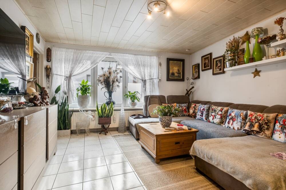 Huis te koop in Dendermonde 9200 260000.00€ 3 slaapkamers 146.00m² - Zoekertje 413354