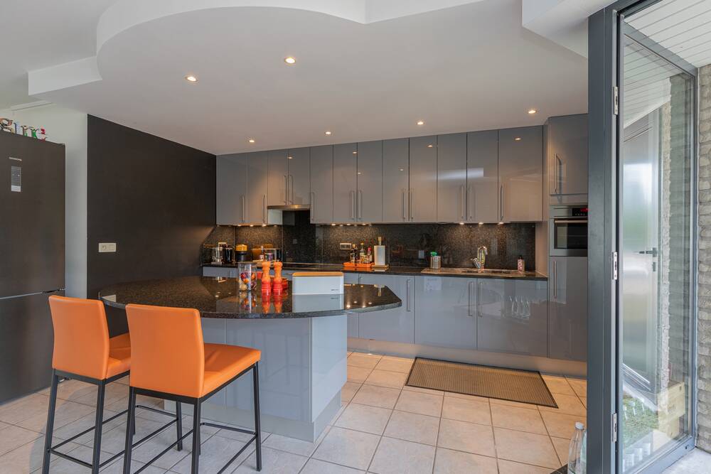 Appartement te koop in Haaltert 9450 359000.00€ 4 slaapkamers 195.00m² - Zoekertje 413258
