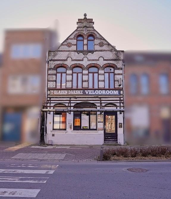 Handelszaak te koop in Sint-Niklaas 9100 250000.00€ 2 slaapkamers 455.00m² - Zoekertje 416257