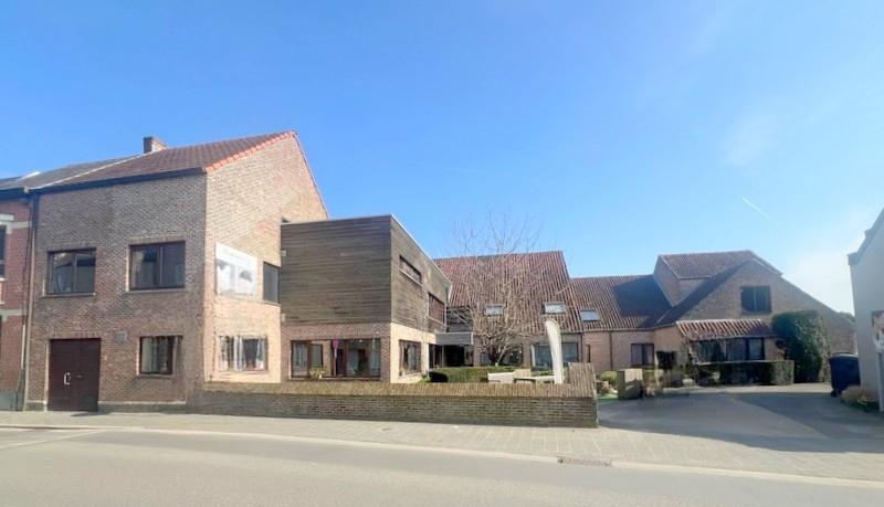 Huis te  in Puurs 2870 1600000.00€ 25 slaapkamers 1443.00m² - Zoekertje 417881