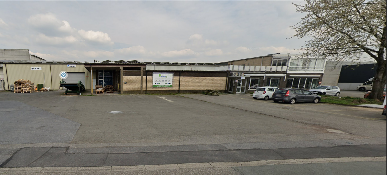 Handelszaak te huur in Sint-Niklaas 9100 5200.00€ slaapkamers m² - Zoekertje 417382