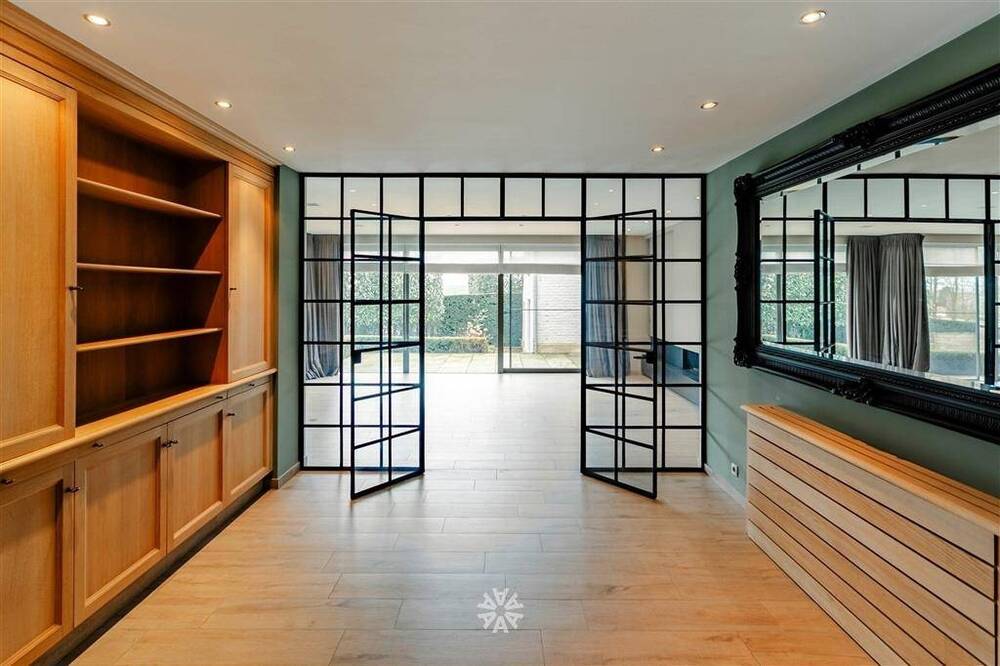 Huis te  koop in Wannegem-Lede 9772 590000.00€ 3 slaapkamers 230.00m² - Zoekertje 418535