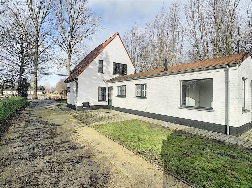 Huis te  huur in Middelburg 9992 1100.00€ 2 slaapkamers m² - Zoekertje 420208