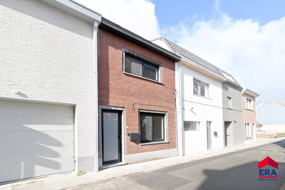 Huis te koop in Destelbergen 9070 329000.00€ 3 slaapkamers 97.00m² - Zoekertje 420628
