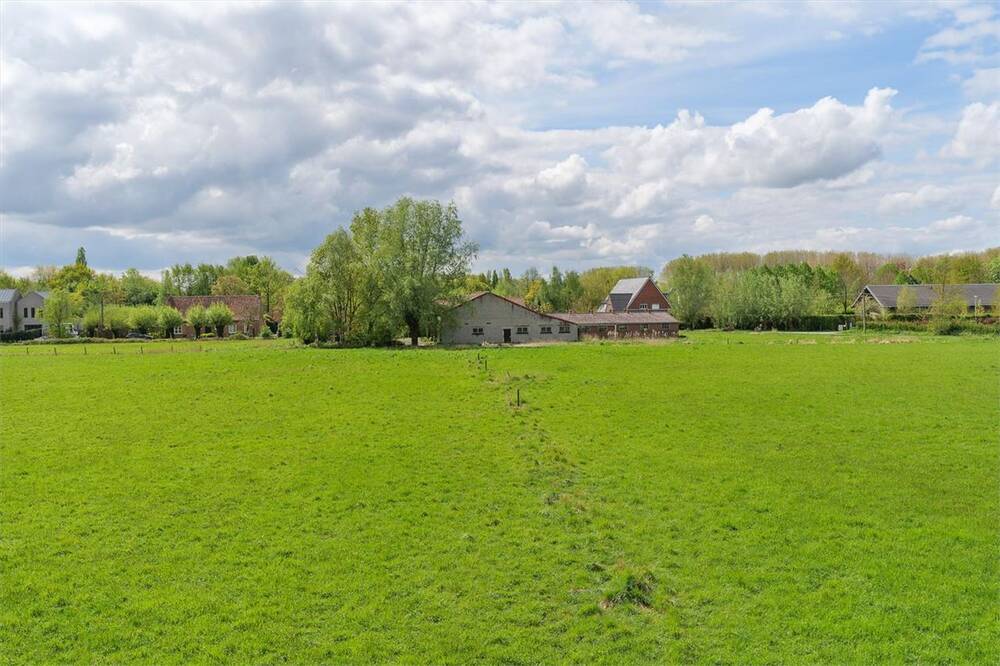 Huis te  koop in Sint-Martens-Latem 9830 0.00€  slaapkamers 193.00m² - Zoekertje 421817