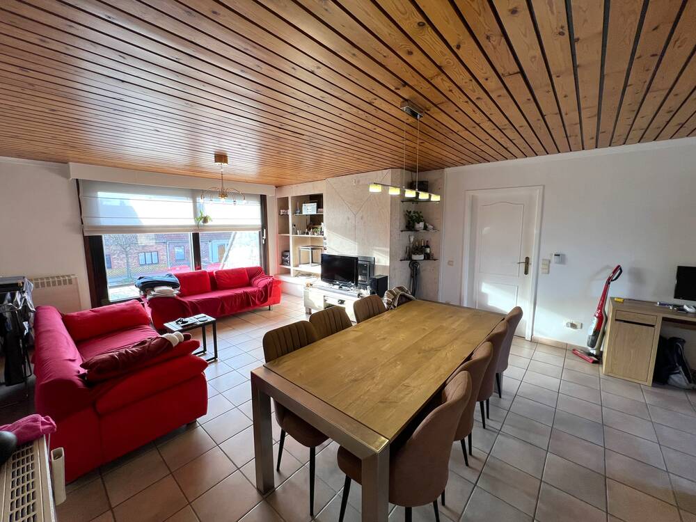 Appartement te huur in Waarschoot 9950 860.00€ 4 slaapkamers 189.00m² - Zoekertje 423264