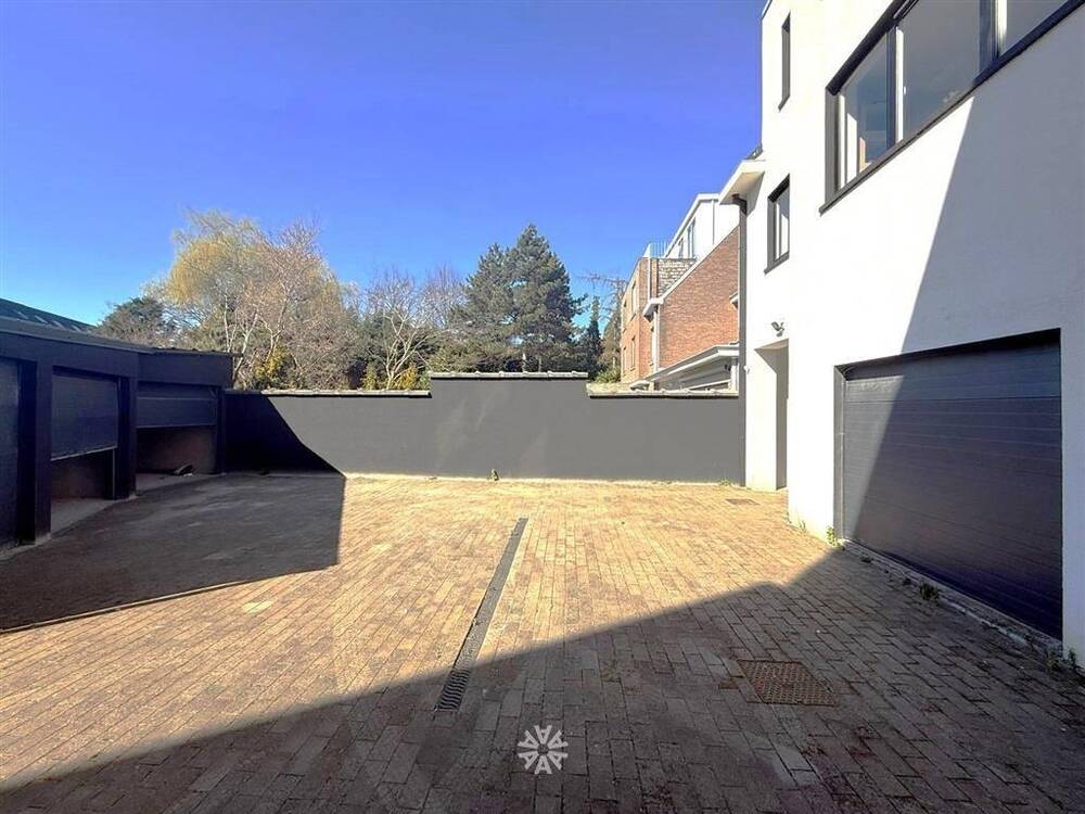 Box te  koop in Oudenaarde 9700 22000.00€  slaapkamers 20.00m² - Zoekertje 424582