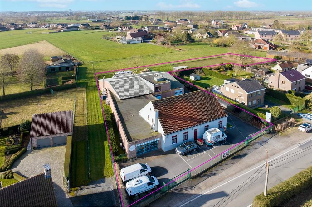 Handelszaak te  koop in Drongen 9031 1595000.00€ 3 slaapkamers 321.00m² - Zoekertje 424783