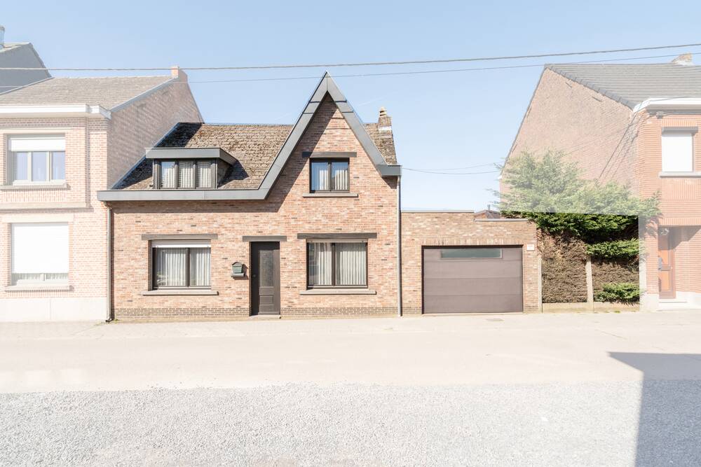 Huis te koop in Lede 9340 280000.00€ 4 slaapkamers 140.00m² - Zoekertje 425499