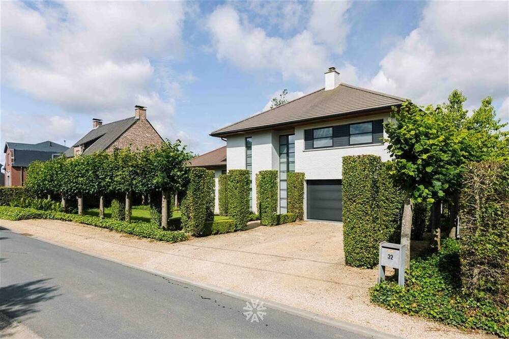 Huis te  koop in Sint-Blasius-Boekel 9630 925000.00€ 4 slaapkamers 264.00m² - Zoekertje 426227