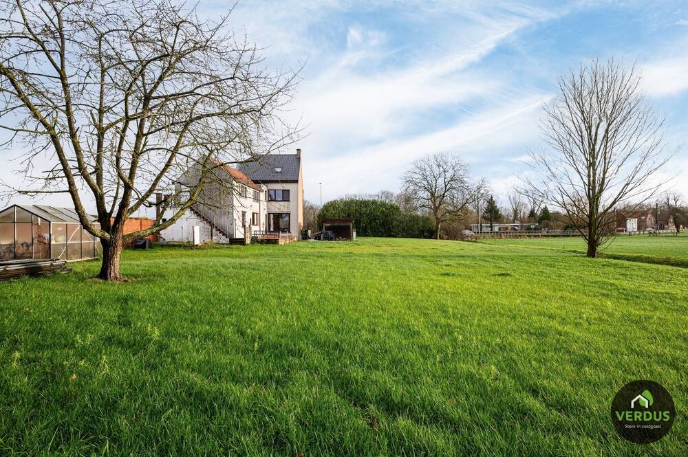 Huis te koop in Parike 9661 330000.00€ 4 slaapkamers 190.00m² - Zoekertje 426243