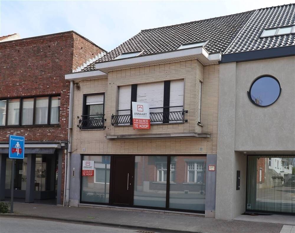 Huis te koop in Assenede 9960 290000.00€ 5 slaapkamers 234.00m² - Zoekertje 428759