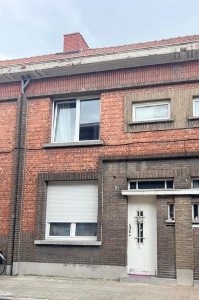 Huis te in Sint-Niklaas 9100 225000.00€ 4 slaapkamers m² - Zoekertje 429443