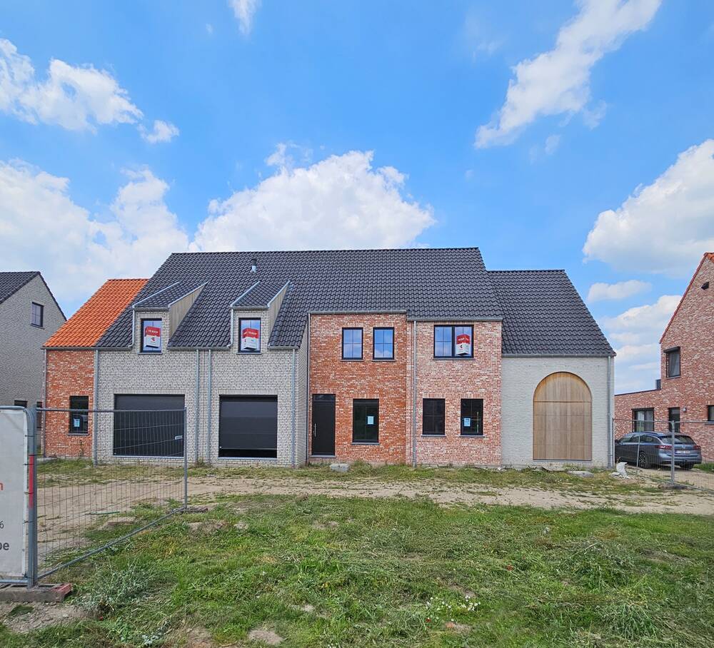 Huis te koop in Bachte-Maria-Leerne 9800 610000.00€ 4 slaapkamers 219.00m² - Zoekertje 430122