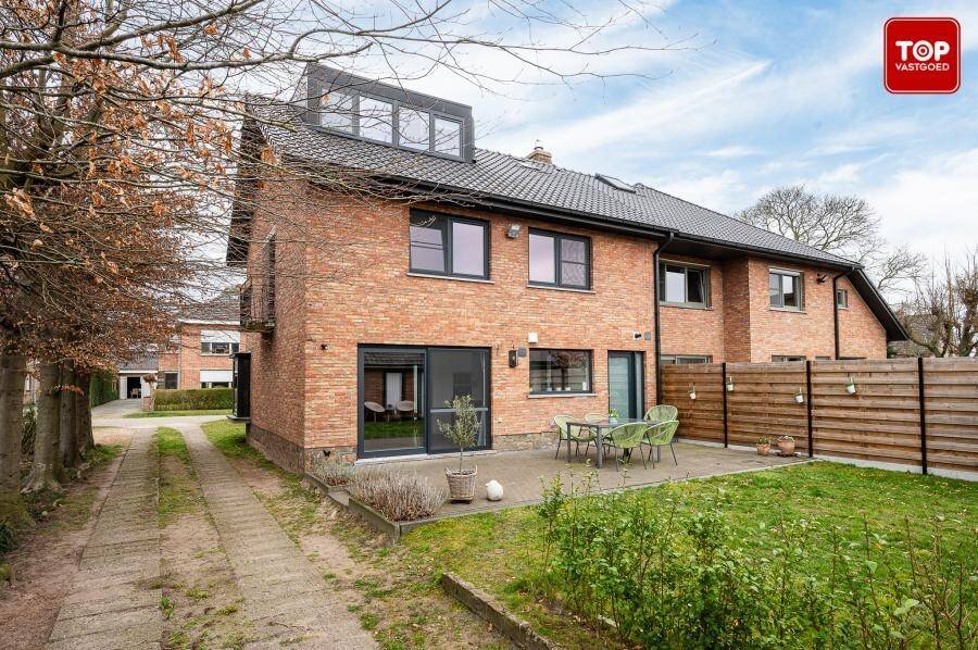 Huis te koop in Boekhoute 9961 425000.00€ 4 slaapkamers 147.00m² - Zoekertje 431299