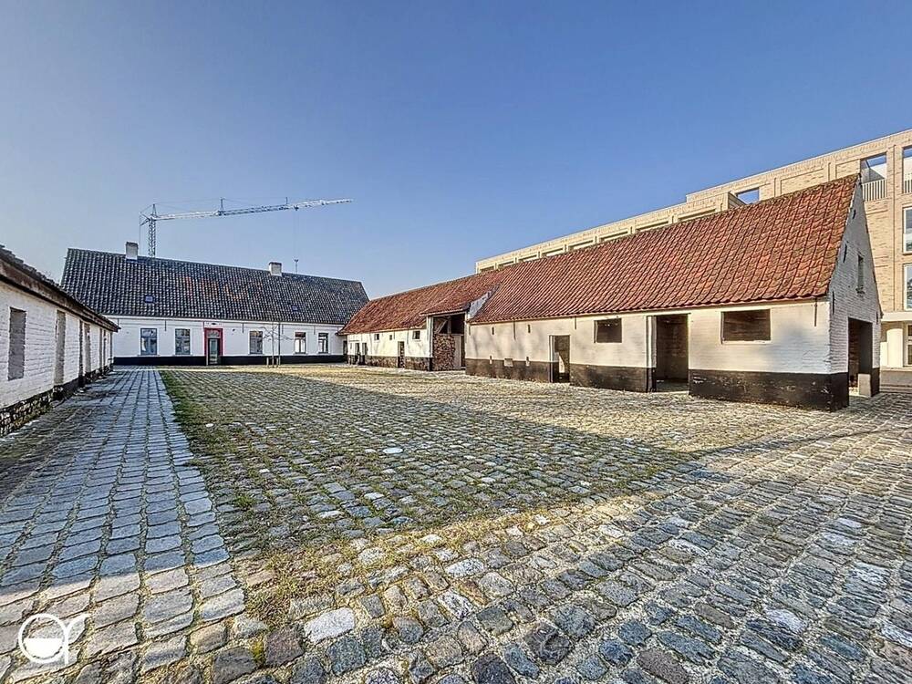 Huis te  koop in Zwijnaarde 9052 498000.00€ 3 slaapkamers 176.00m² - Zoekertje 431195