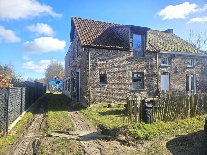 Huis te in Eke 9810 385000.00€ 3 slaapkamers 193.00m² - Zoekertje 432072