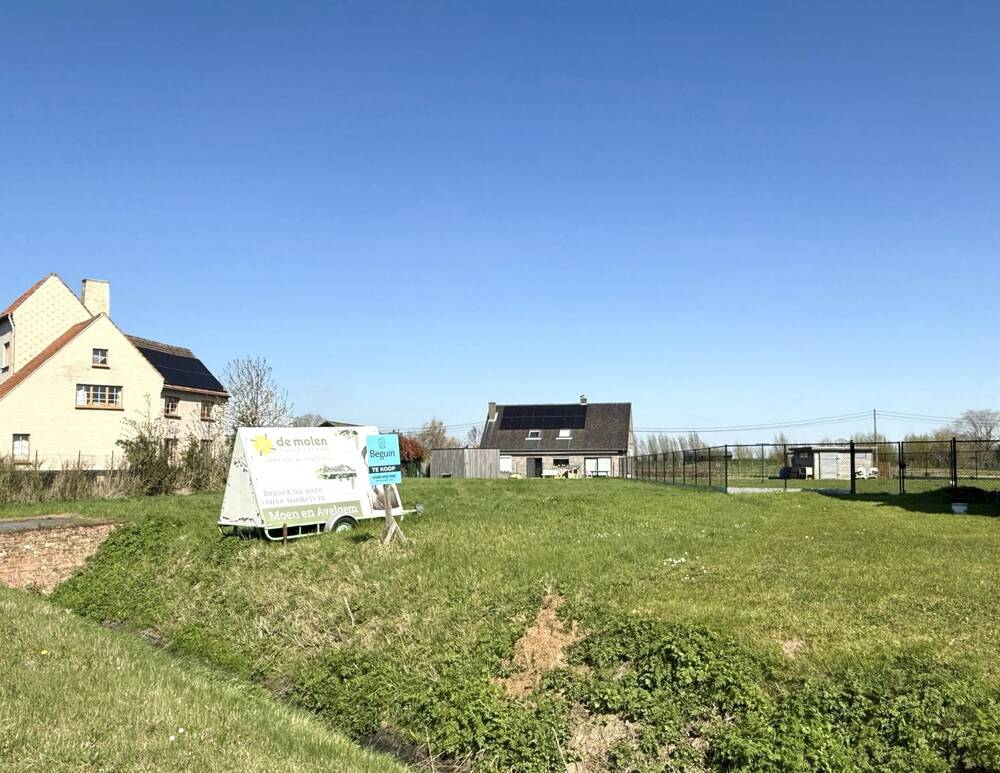 Grond te  koop in Nukerke 9681 175000.00€  slaapkamers m² - Zoekertje 432011