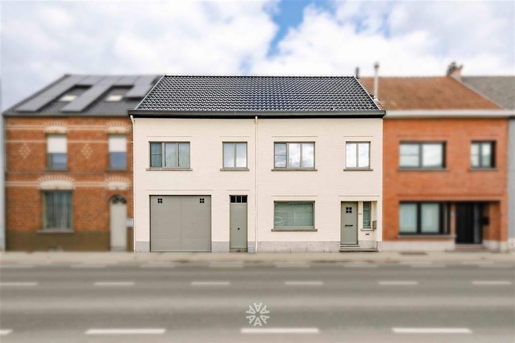Huis te  koop in Nederbrakel 9660 389000.00€ 5 slaapkamers 320.00m² - Zoekertje 433979