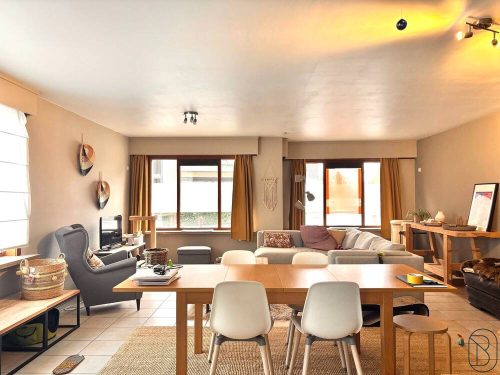 Appartement te  koop in Nevele 9850 260000.00€ 2 slaapkamers 123.00m² - Zoekertje 433939