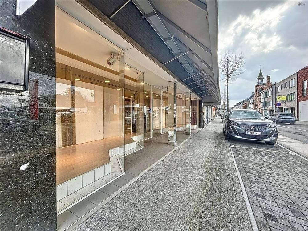 Appartementsgebouw te koop in Sint-Gillis-Waas 9170 600000.00€ 6 slaapkamers m² - Zoekertje 437301