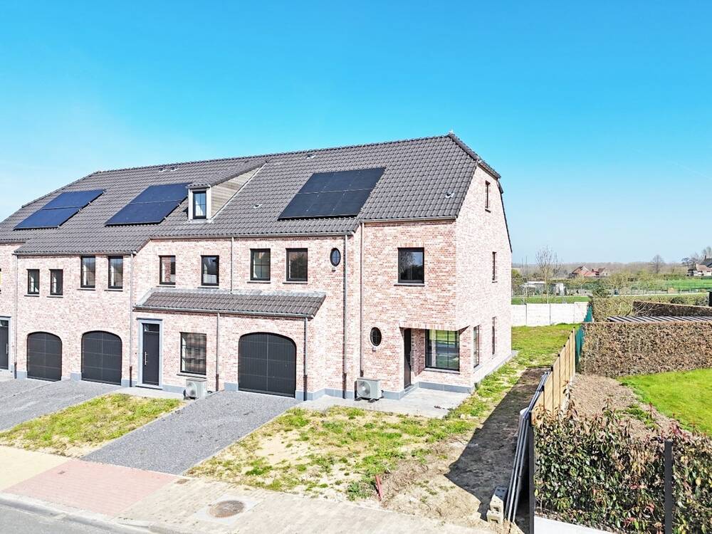 Huis te koop in Zwalm 9630 495000.00€ 4 slaapkamers 298.00m² - Zoekertje 436488