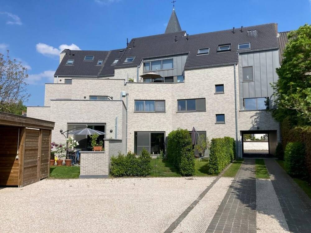 Huis te huur in Zwijnaarde 9052 1250.00€ 3 slaapkamers 130.00m² - Zoekertje 438955