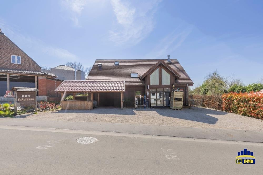 Handelszaak te  koop in Michelbeke 9660 0.00€  slaapkamers m² - Zoekertje 439412