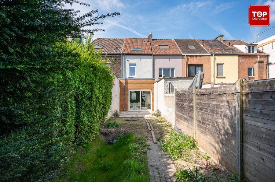 Huis te  koop in Wondelgem 9032 450000.00€ 3 slaapkamers 109.00m² - Zoekertje 441020