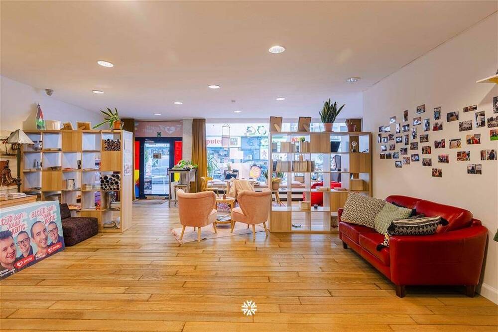Handelszaak te koop in Sint-Niklaas 9100 199000.00€ slaapkamers 162.00m² - Zoekertje 442609