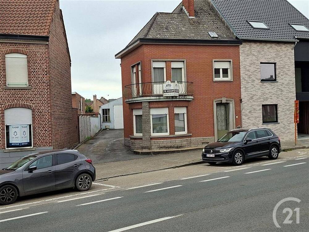Huis te koop in Moerbeke 9500 348000.00€ 3 slaapkamers 165.00m² - Zoekertje 444473