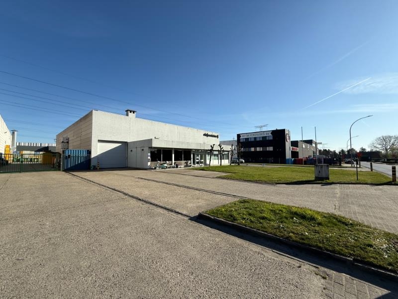 Handelszaak te  koop in Temse 9140 0.00€  slaapkamers 1295.00m² - Zoekertje 444449