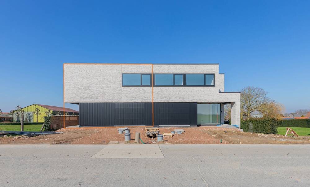 Huis te  koop in Zwalm 9630 575000.00€ 4 slaapkamers 155.00m² - Zoekertje 444178