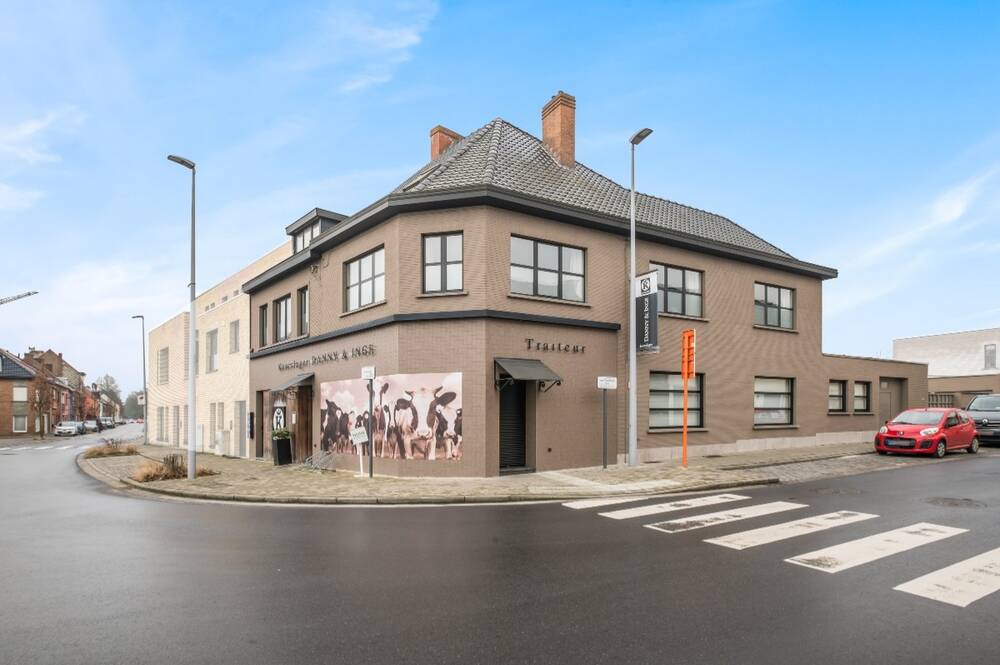 Handelszaak te koop in Merelbeke 9820 749000.00€ 6 slaapkamers 500.00m² - Zoekertje 444600
