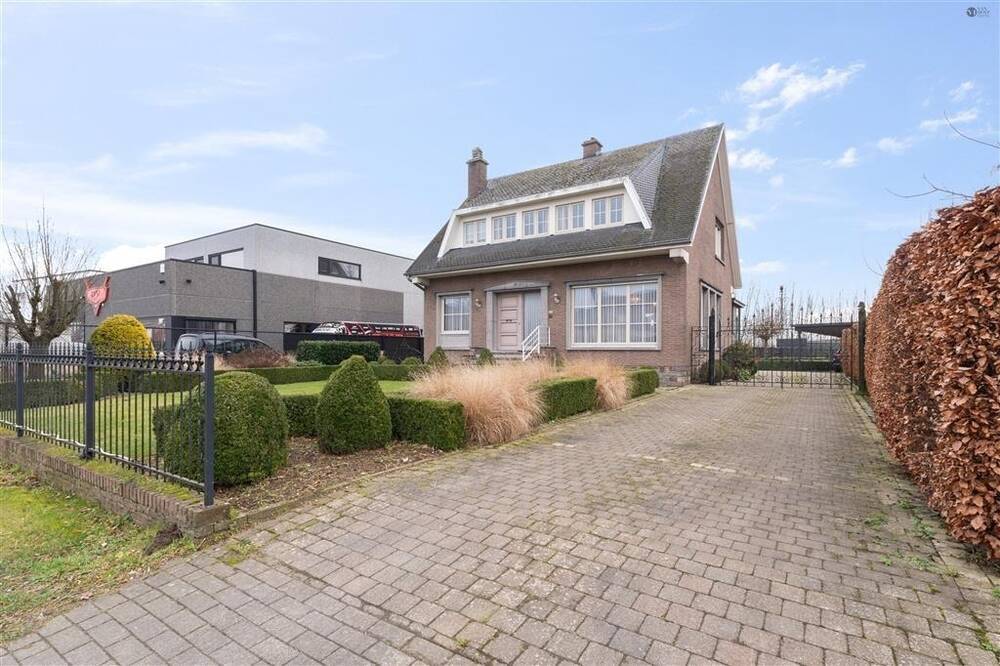 Huis te  koop in Stekene 9190 467000.00€ 3 slaapkamers 305.00m² - Zoekertje 445103