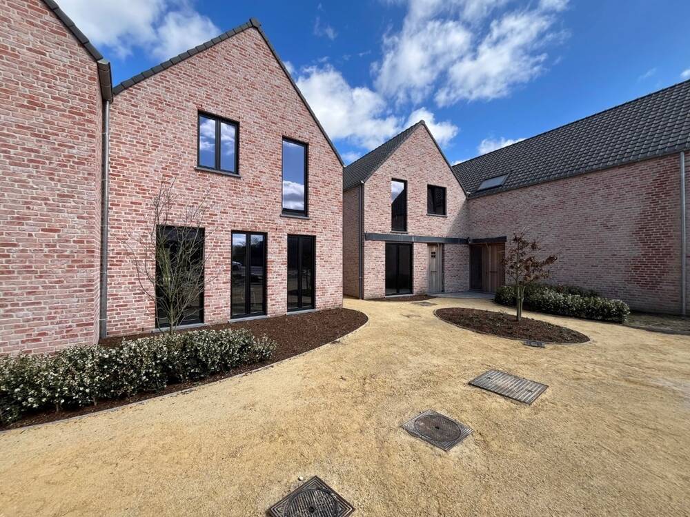 Huis te koop in Dikkelvenne 9890 445000.00€ 3 slaapkamers 148.00m² - Zoekertje 444913