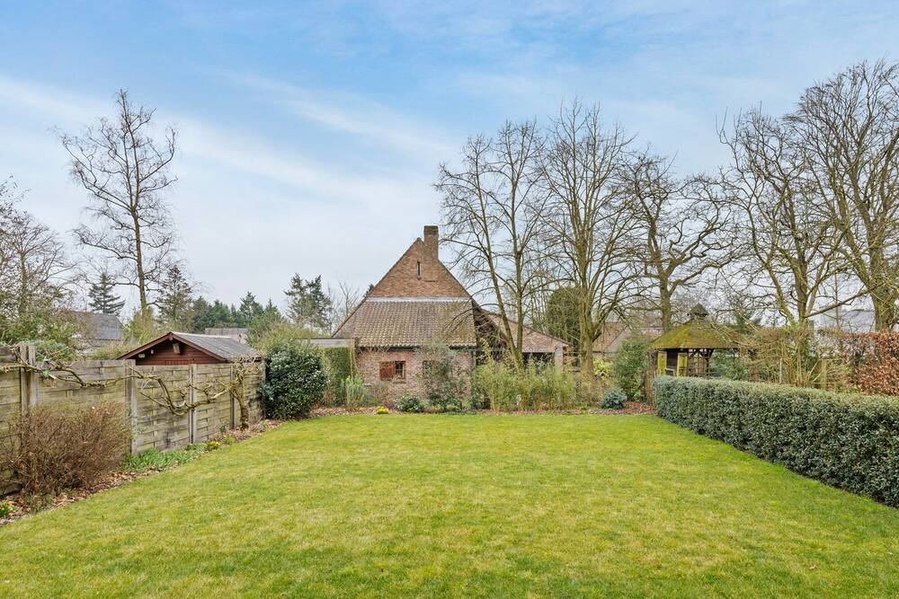 Huis te  koop in Sint-Martens-Latem 9830 499000.00€ 4 slaapkamers 150.00m² - Zoekertje 445735