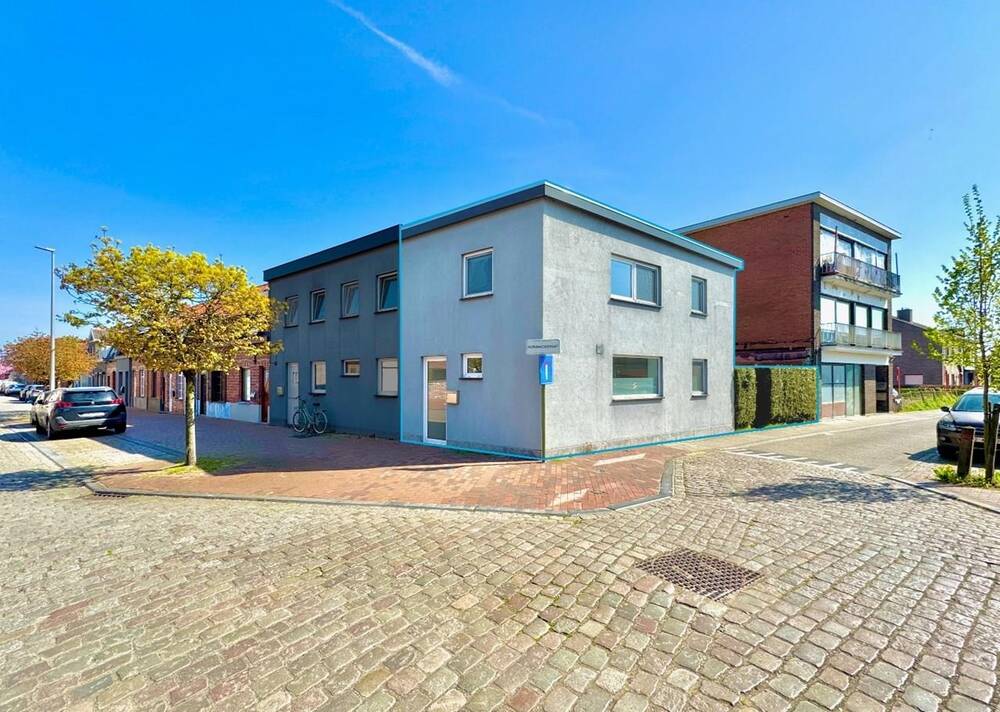 Huis te  koop in Waarschoot 9950 289000.00€ 2 slaapkamers 88.00m² - Zoekertje 446895