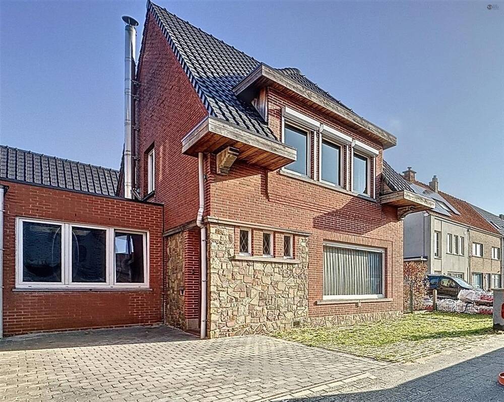 Huis te koop in De Klinge 9170 369000.00€ 4 slaapkamers 191.00m² - Zoekertje 448263