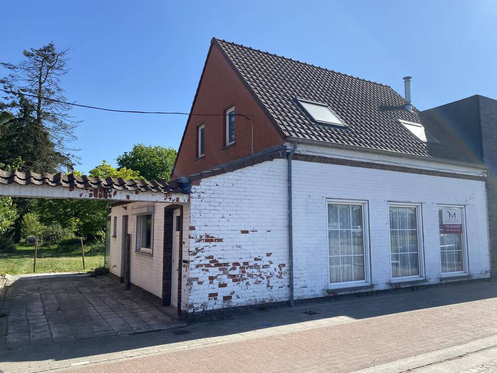 Huis te  koop in Eeklo 9900 299000.00€ 2 slaapkamers m² - Zoekertje 447653