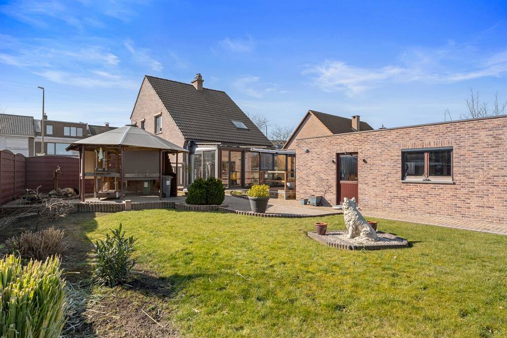 Huis te  koop in Zele 9240 420000.00€ 3 slaapkamers 147.00m² - Zoekertje 447712