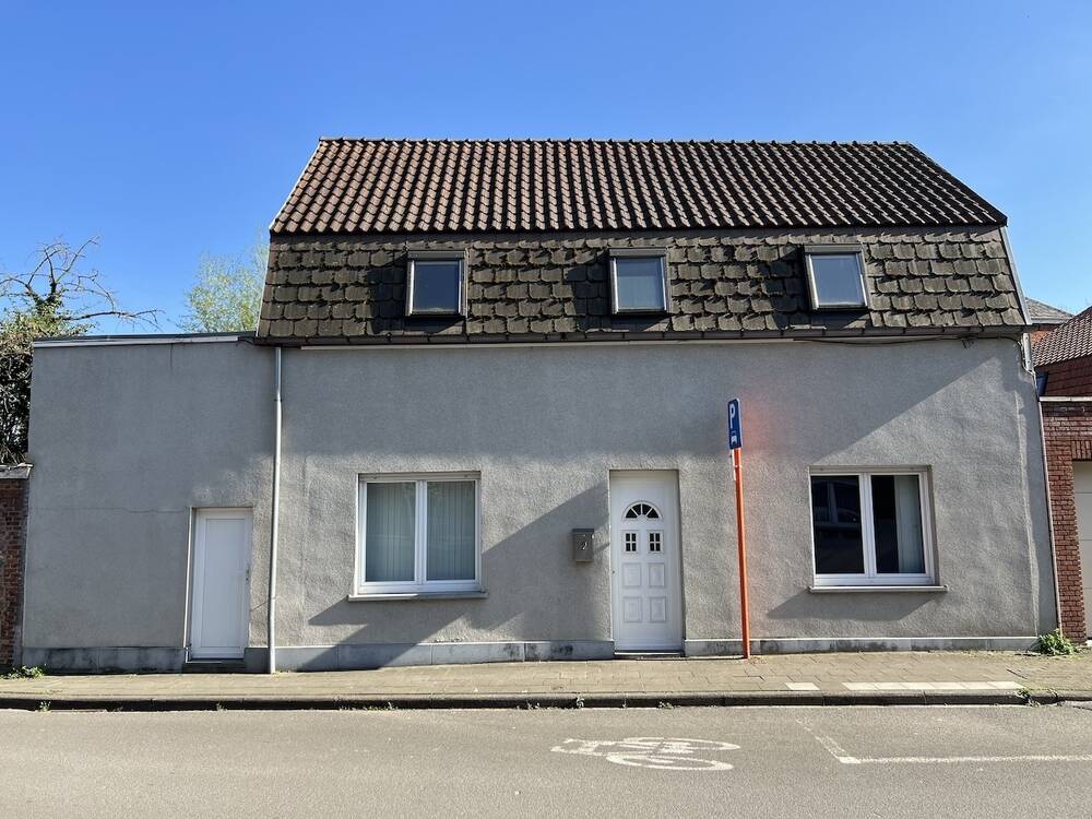 Huis te  koop in Sint-Gillis-bij-Dendermonde 9200 228000.00€ 3 slaapkamers 145.00m² - Zoekertje 450606
