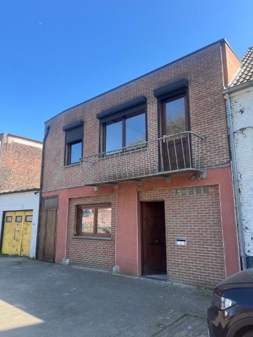 Huis te  huur in Ledeberg 9050 1200.00€ 2 slaapkamers m² - Zoekertje 449114