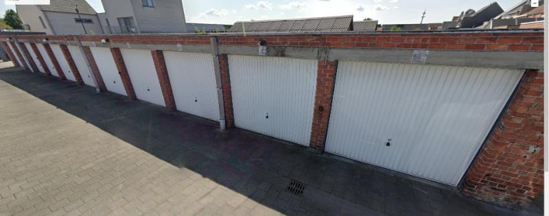 Box te  huur in Eeklo 9900 95.00€  slaapkamers m² - Zoekertje 450821